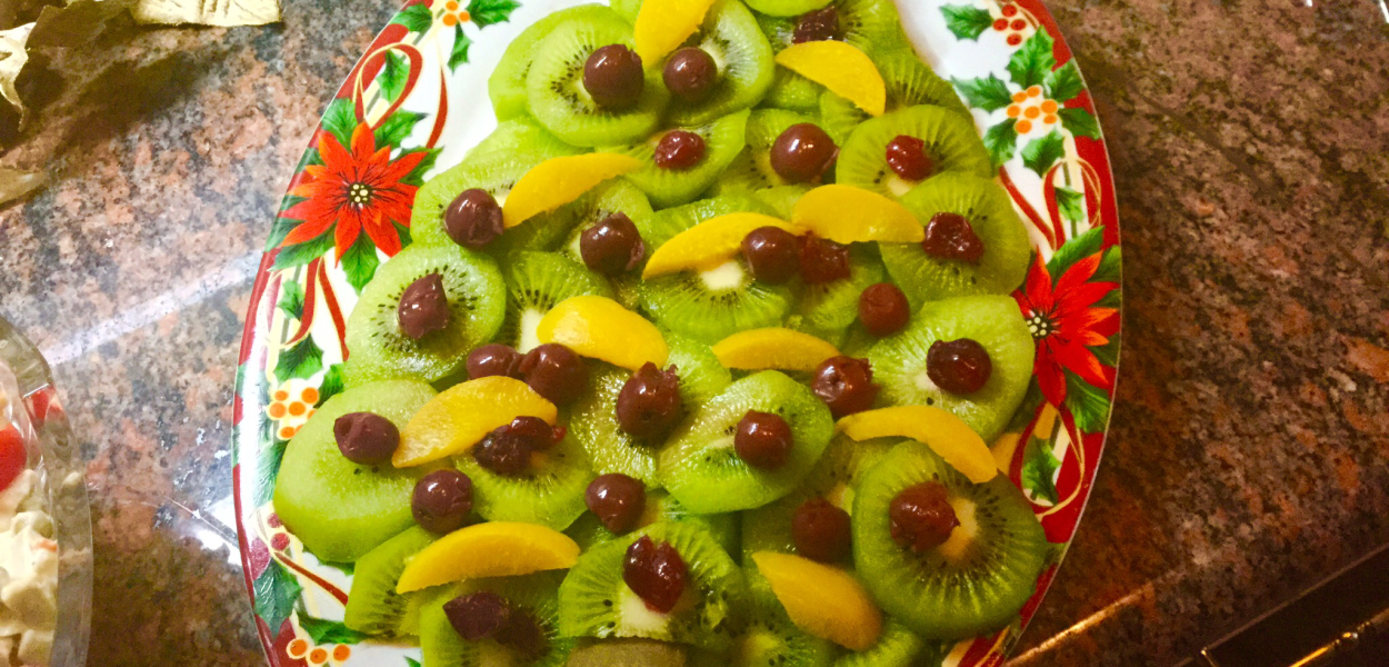 Kiwi Christmas tree edible arrangements
