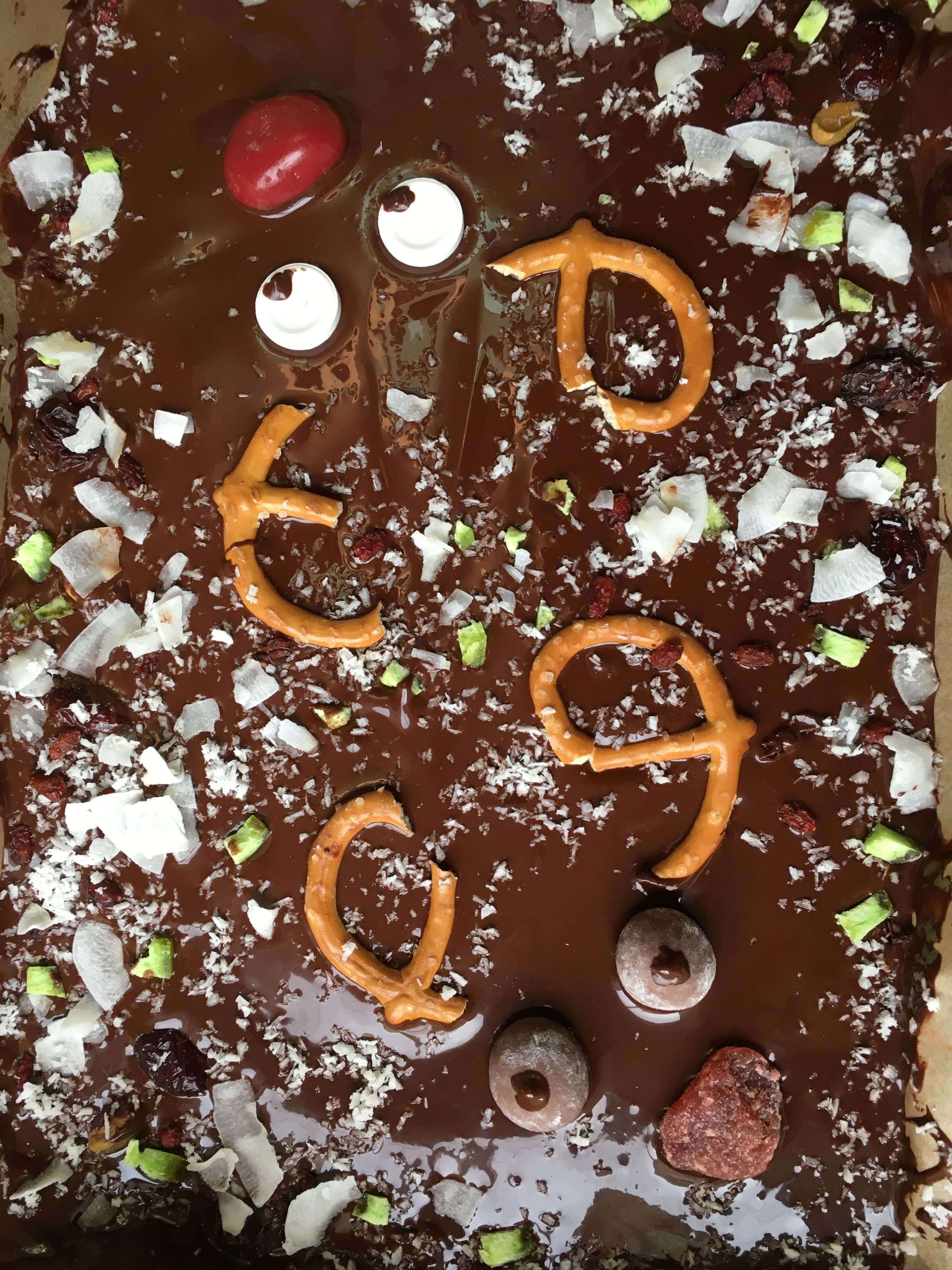 festive chocolate bark recipe